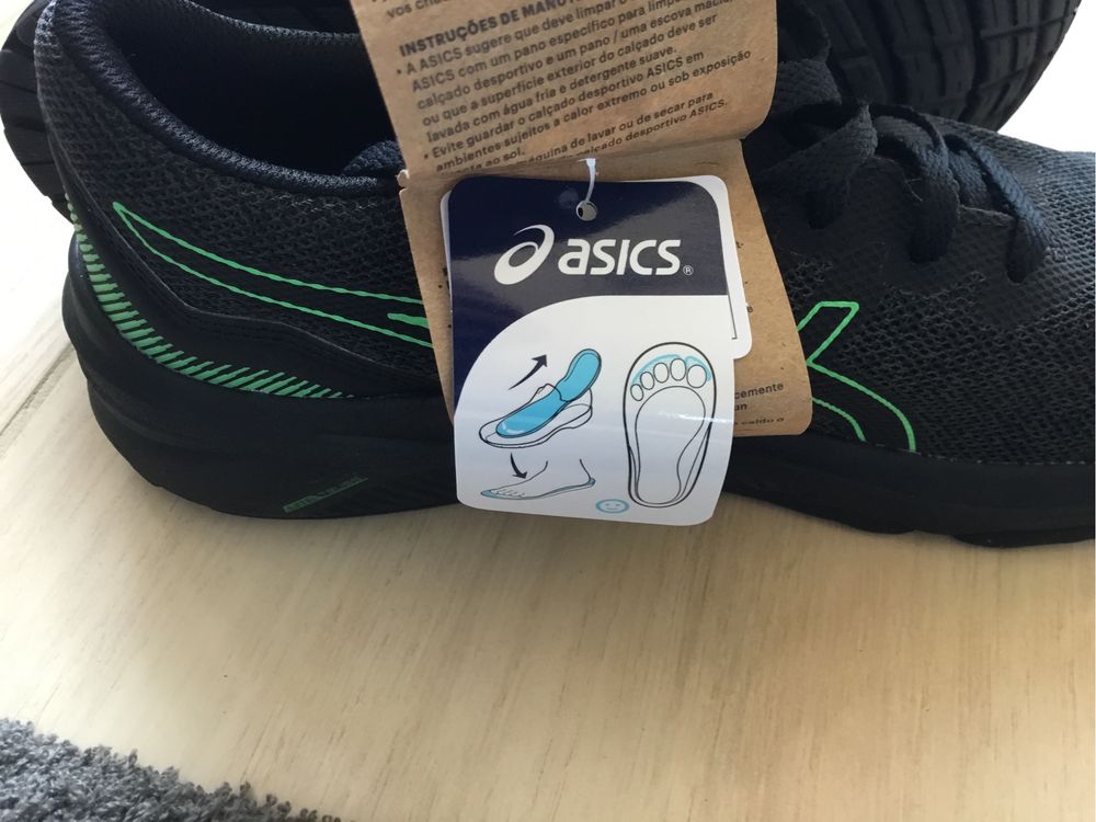 Buty Asics 40 nowe