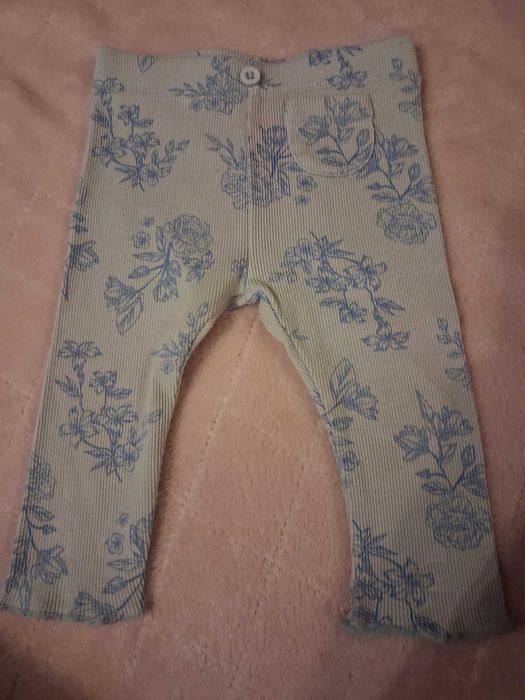 Ładne spodenki dla dziewczynki na rozmiar 68