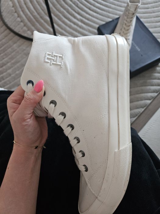 Trampki męskie Tommy Hilfiger 44 kremowe