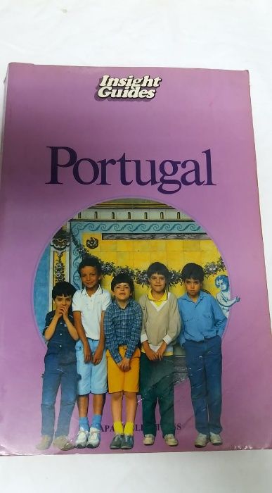 Livro " Portugal" de Insight Guides, APA Publications