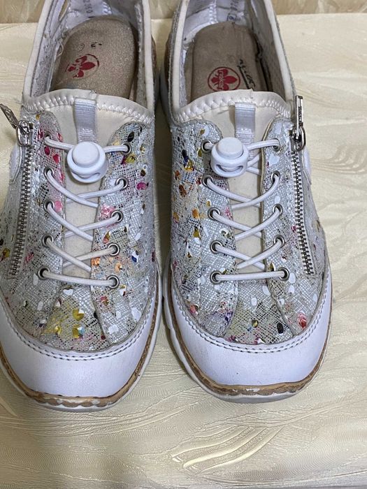 Жіночі кросівки Rieker , р.38