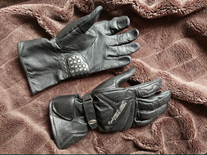 Мотоперчатки фірми held  isx кожані оригінал 

Розмір по бірці:  9 L