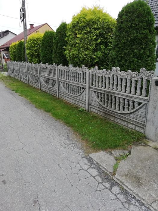 Sprzedam ogrodzenie betonowe z rozbiórki ogrodzenia