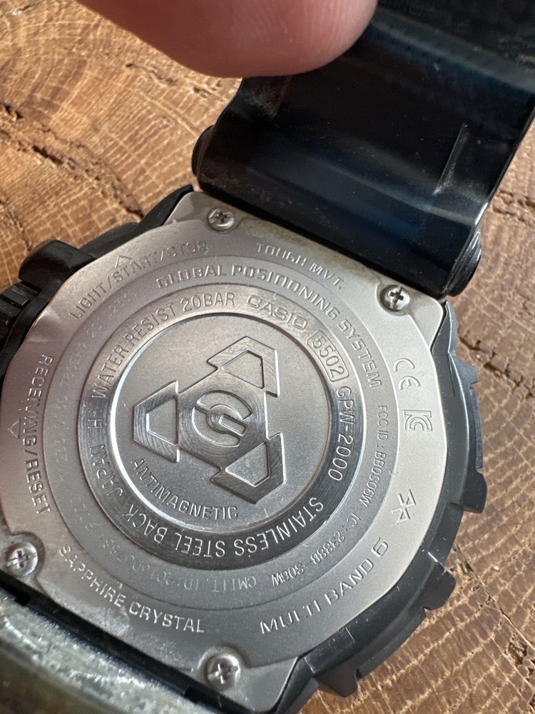 Casio GPW 2000 uszkodzony pasek