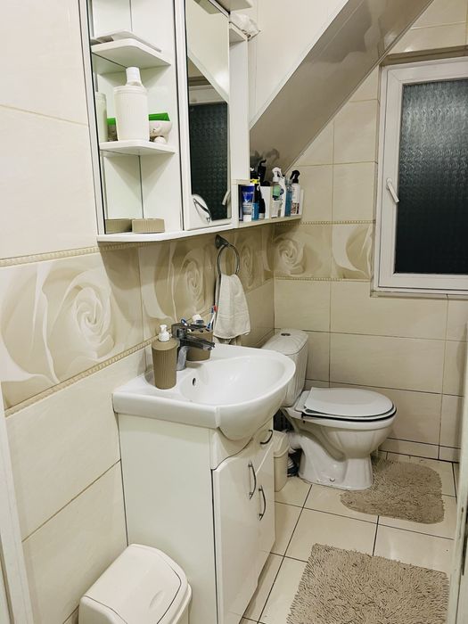 Меблі у ванну, тумба, дзеркало, унітаз, змішувач