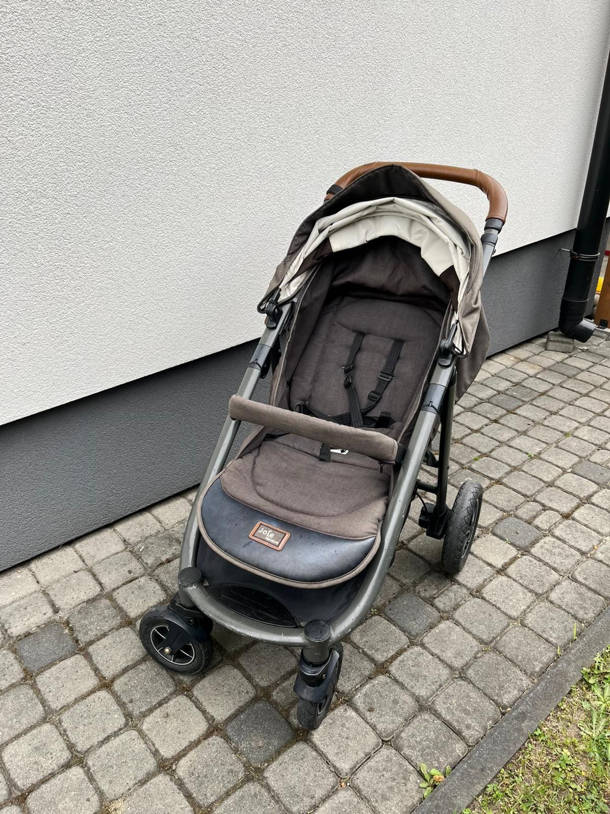 Spacerówka Joie Signature Cybex