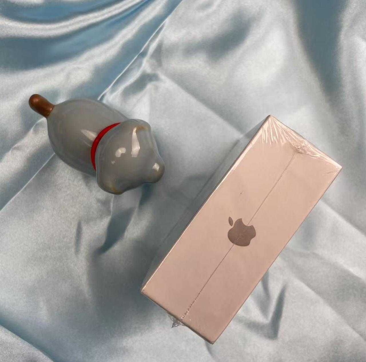 Oryginalne słuchawki A.pple Air Pods 4 A-N-C