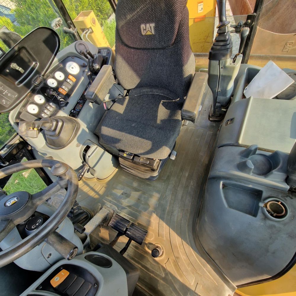 CAT 432D 2002r joystick