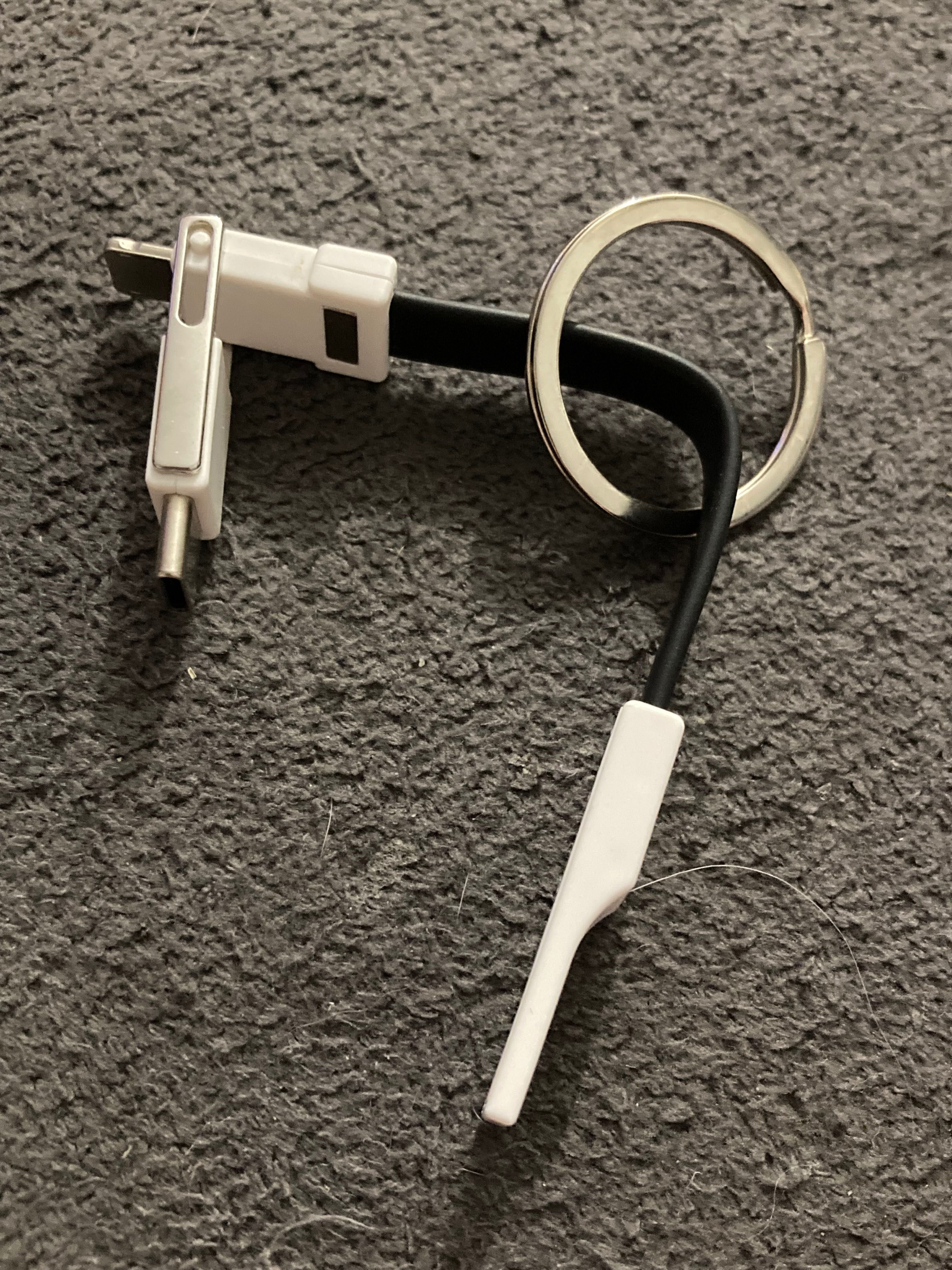 Breloczek do kluczy kabel 3w1 micro USB iPhone typ-c