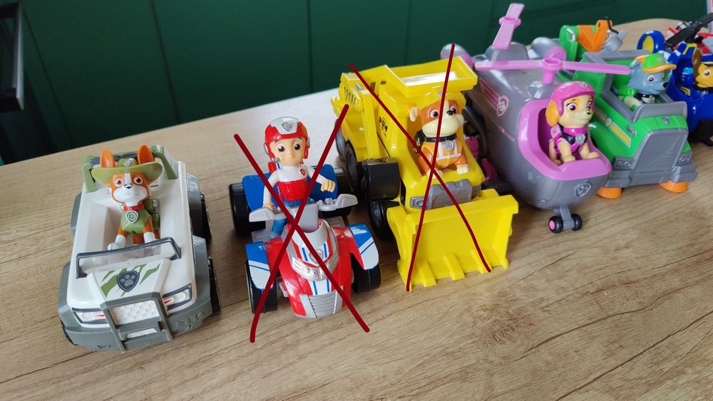 Продам персонажів Щенячого патруля