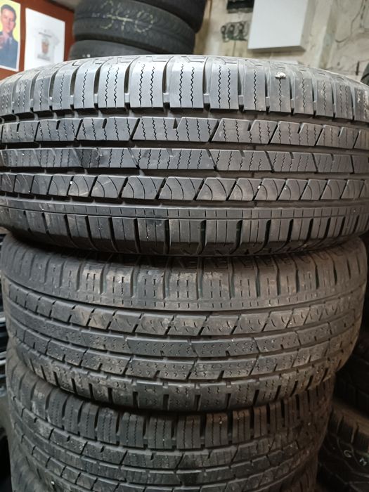 Opony Wielosezonowe 215 65 R16 Continental Cross Contact XL