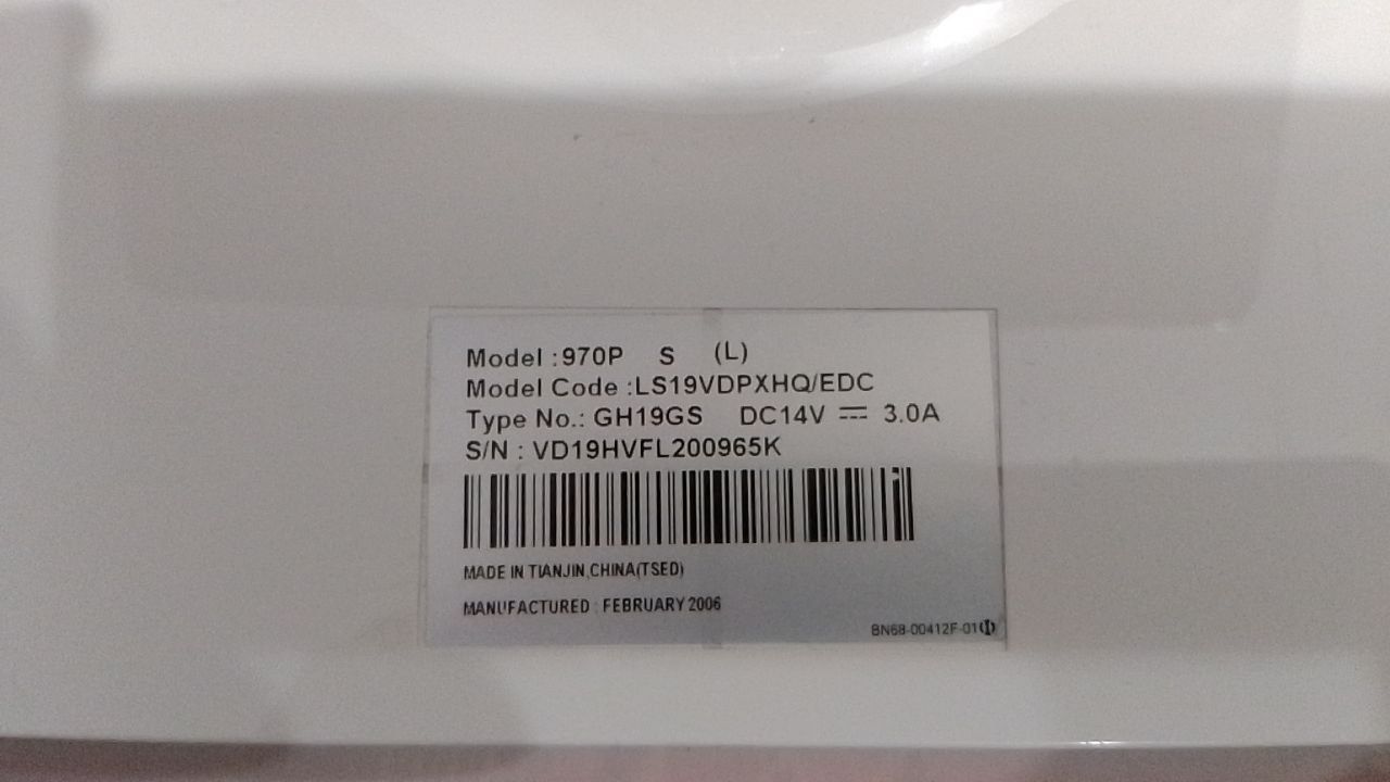 Монітор 19" Samsung 970P