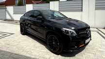 Mercedes-Benz GLE Mercedes czarny GLE Orange Edition 1 właściciel salon Polska 58700KM