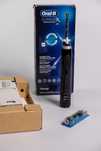 Szczoteczka elektryczna Oral-B Genius X Midnight Black