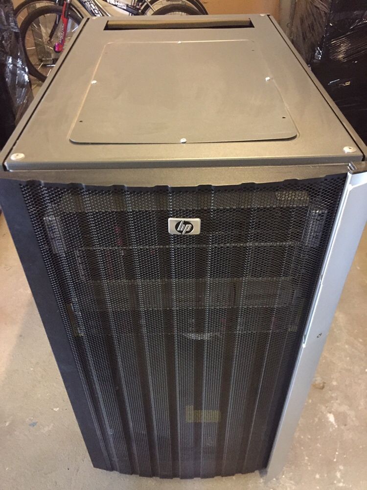 Serwer HP, RAK, HP ProLiant gen8, Hp StorageWorks, HP Tape Autoloader
