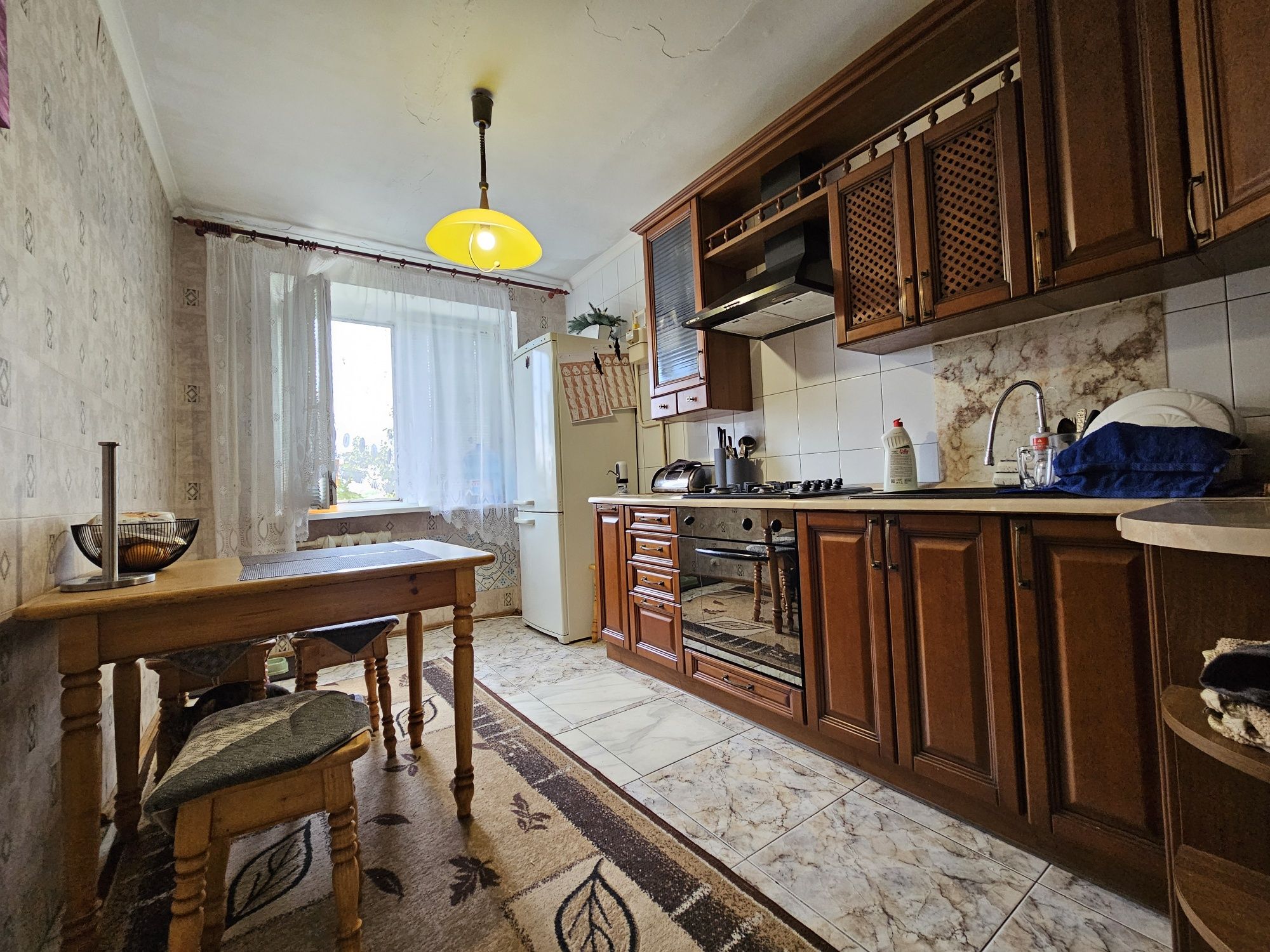 Продам 3 к кв с гаражом район Гагарина