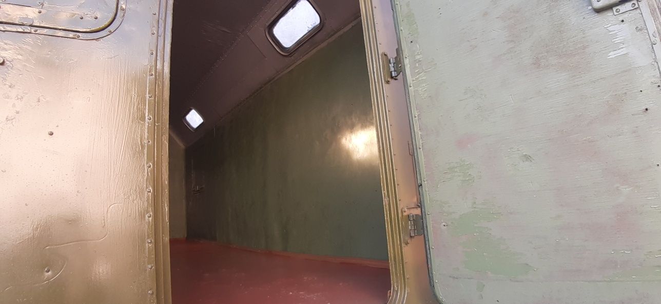 Прицеп фургон кунг вагончик бытовка будка