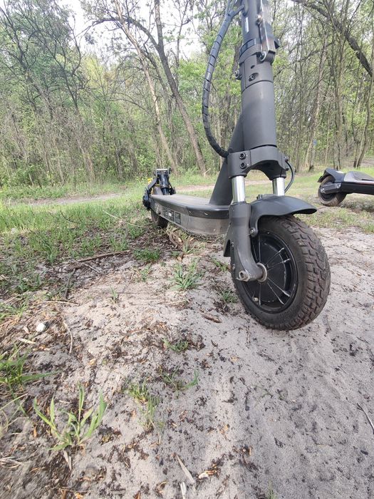 Быстрый  Электросамокат Ninebot MAX AWD