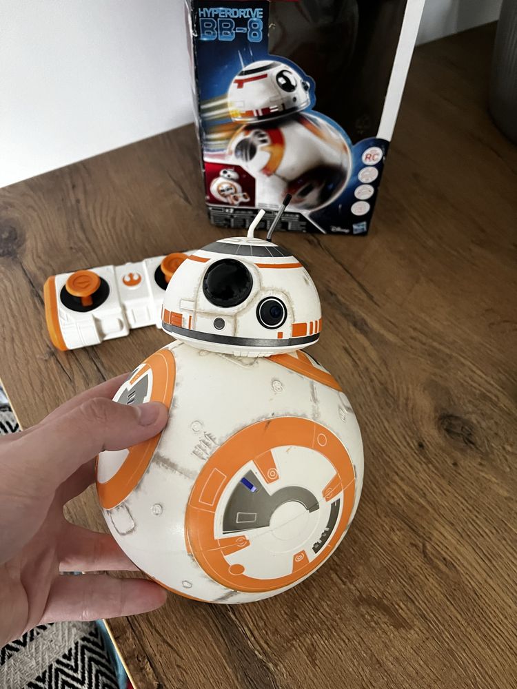 Robot Star Wars Jedi Hyperdrive BB-8 na pilota
