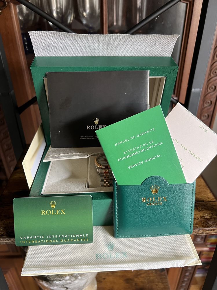 Rolex Oyster Perpetual 28mm (feminino)