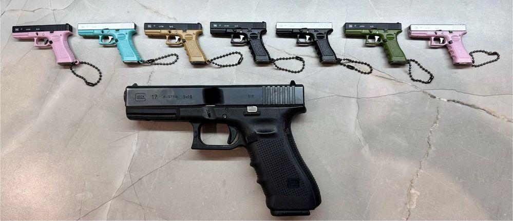 Брелок пістолет Glock 17
