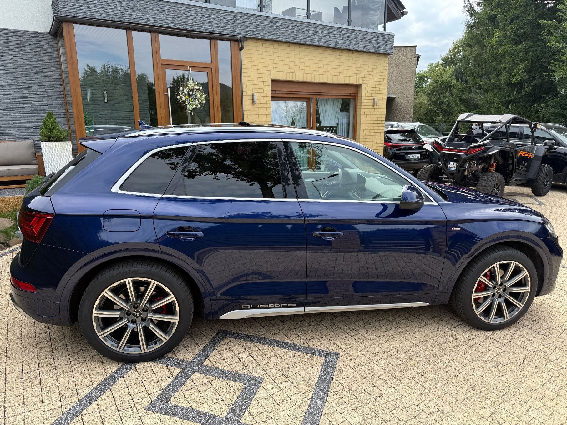Audi Q5 S-Line Matrix Led Panorama Pneumatyka Tempomat Aktywny Masaże El.Hak