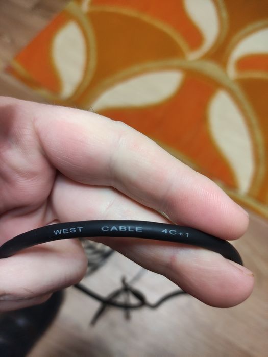 Кабель RCA. 8 метров.