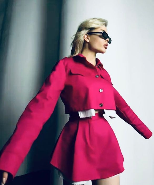 Мега крутой костюм с юбкой шортами р.М