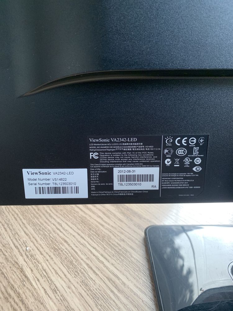 Продам нерабочий монитор 23" ViewSonic VA2342-LED