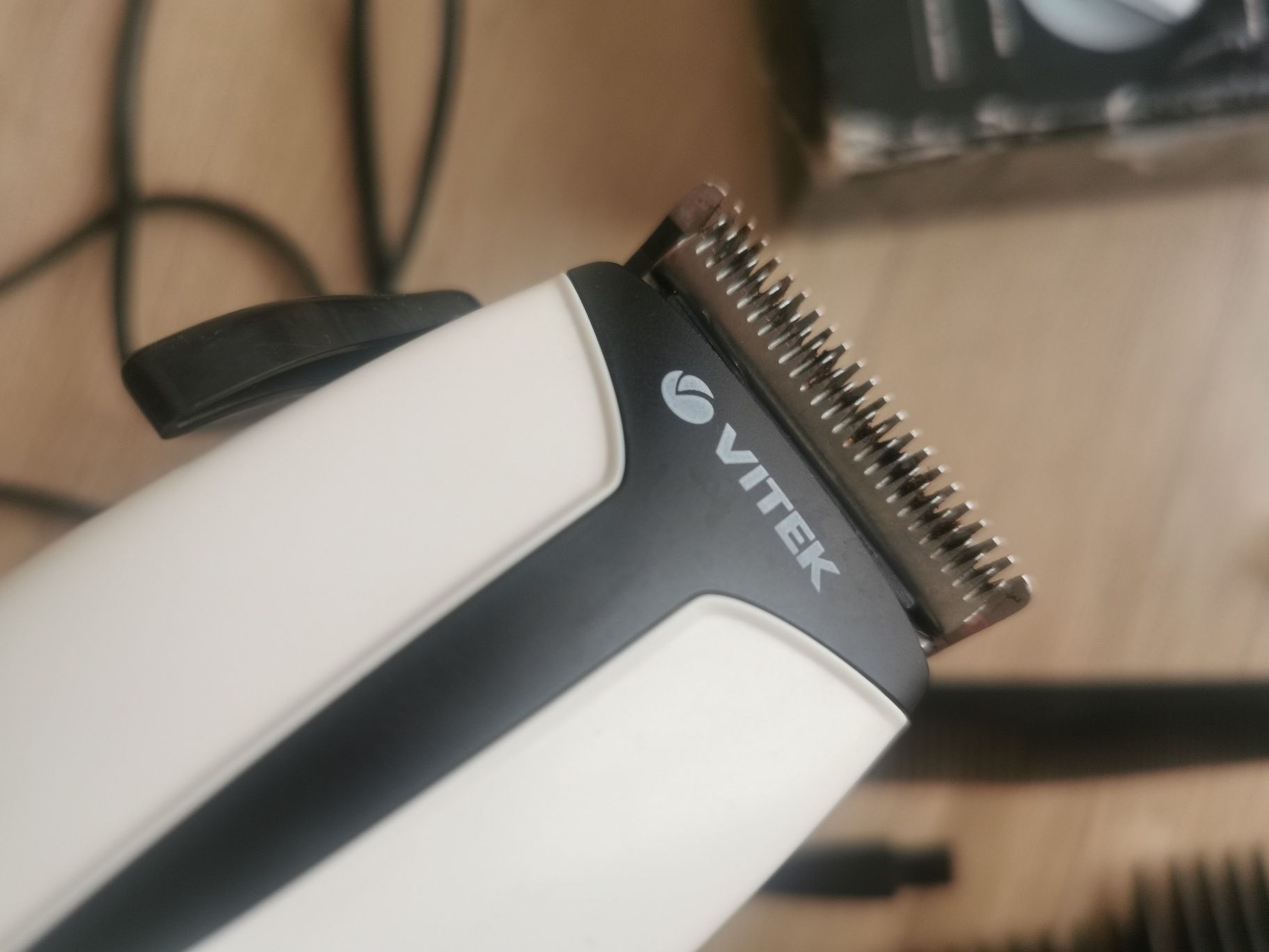 Машинка для стрижки vitek