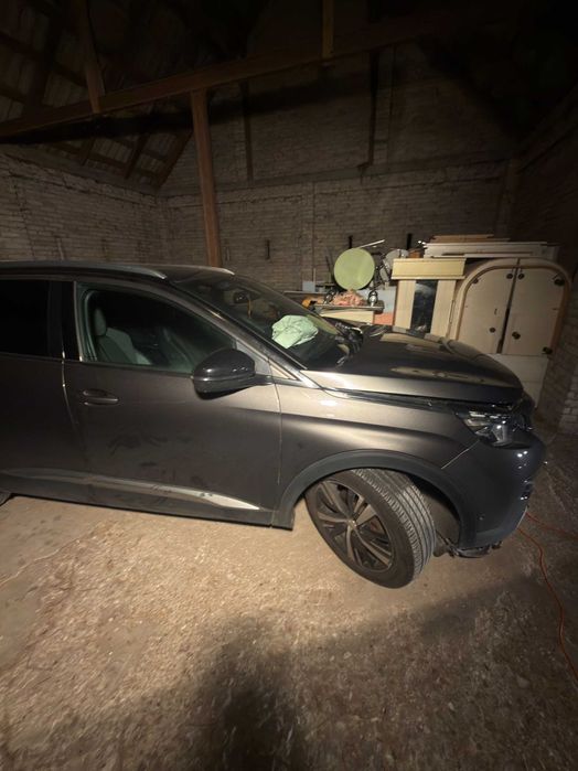 Peugeot 3008 1.5 BlueHDi 130KM • Uszkodzony • 2018 • Okazja