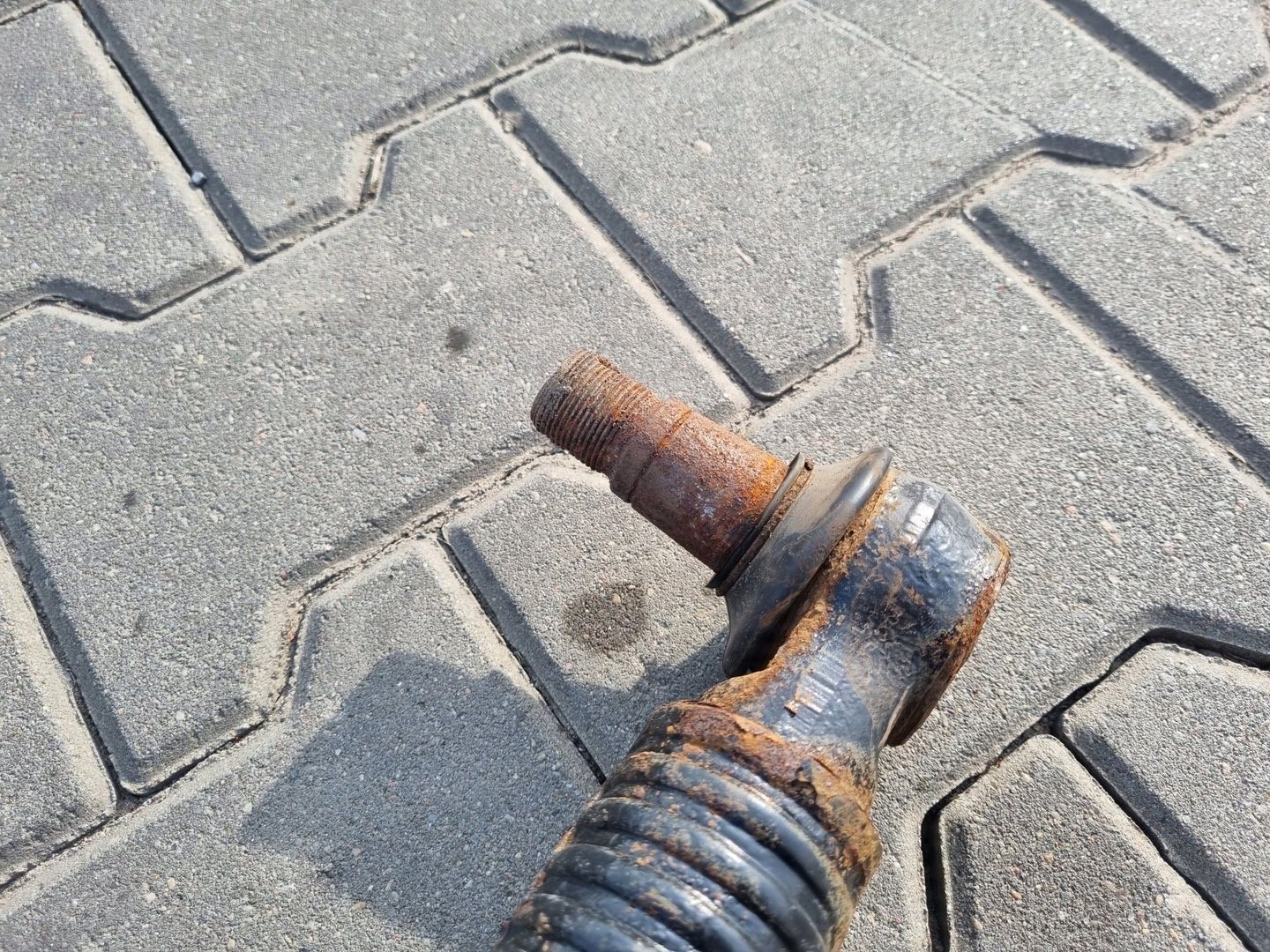 DRĄŻEK KIEROWNICZY WZDŁUŻNY RENAULT GAMA T RANGE C K VOLVO FH FM 4 FMX