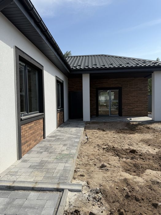 Великий будинок у Ворзелі! Тераса, задній двір, 5 соток, 125 м2.Газ!