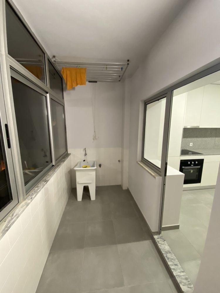 Apartamento T2+1 Av. da República