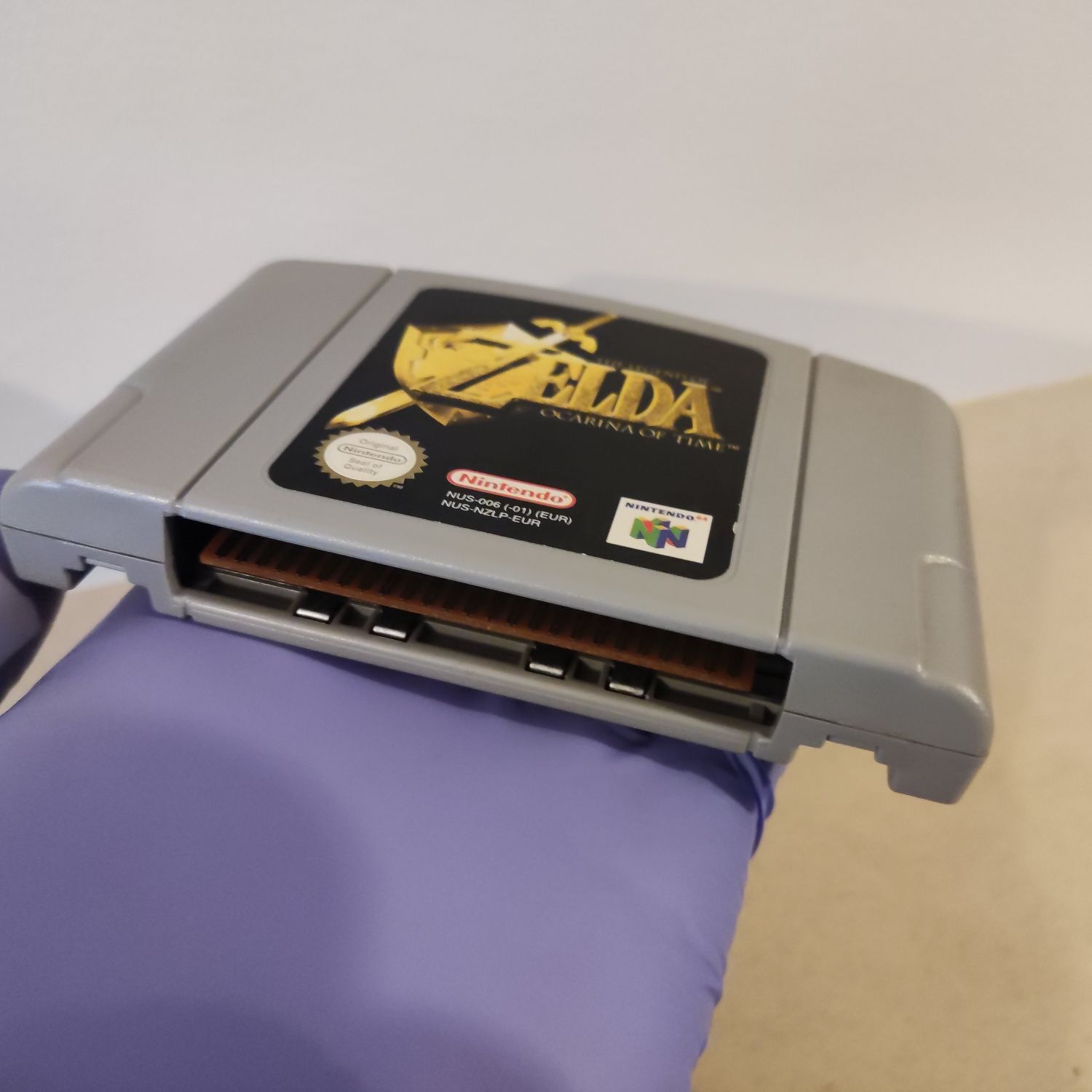 The Legend of Zelda Ocarina of Time - Nintendo 64 Cartridge