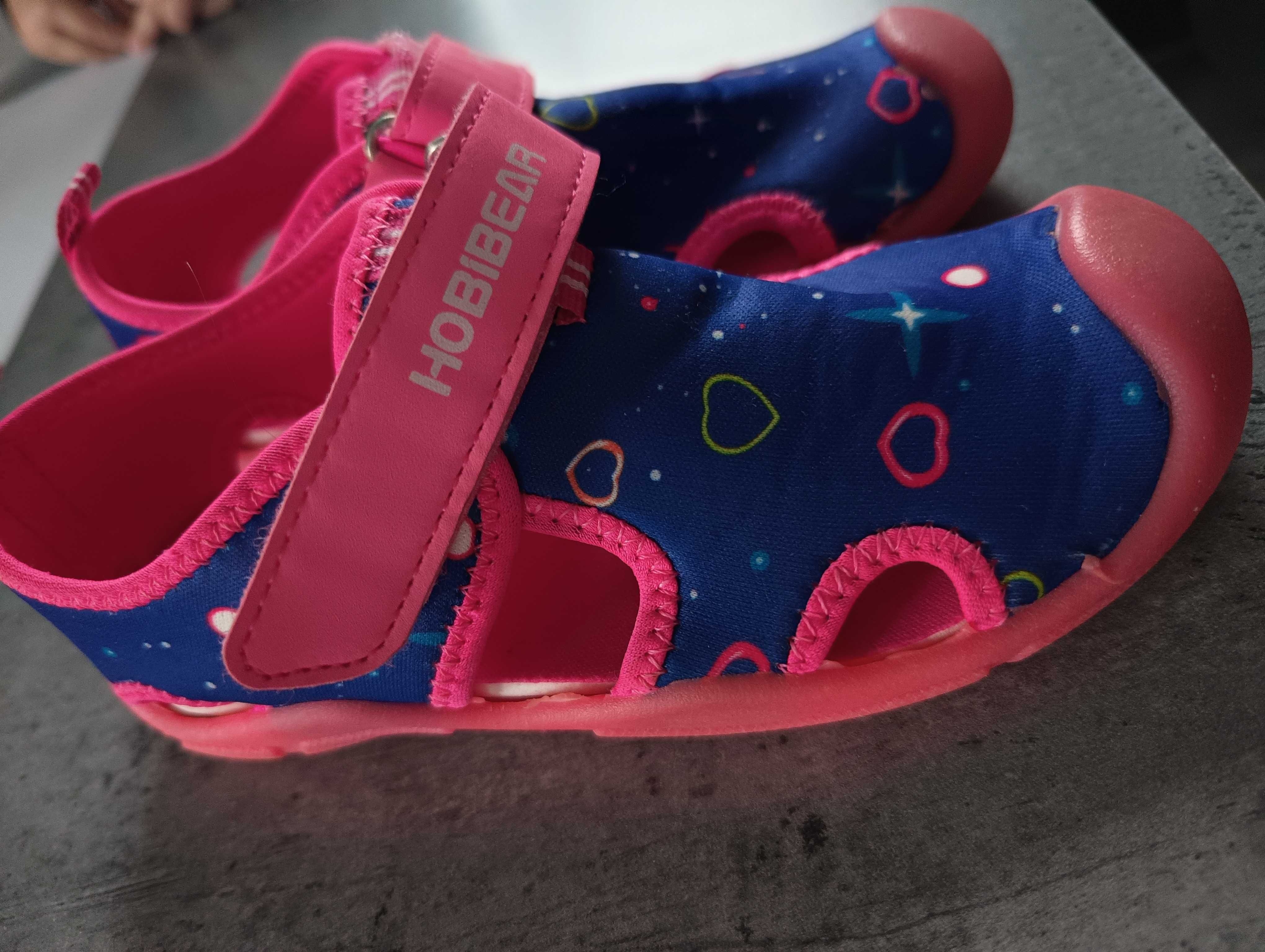 Nowe buty do wody 28 na plaze