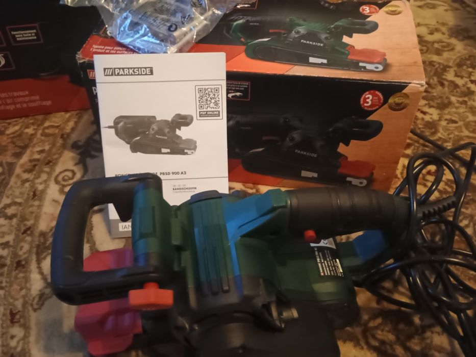 Szlifierka taśmowa Parkside PBSD 900 A2