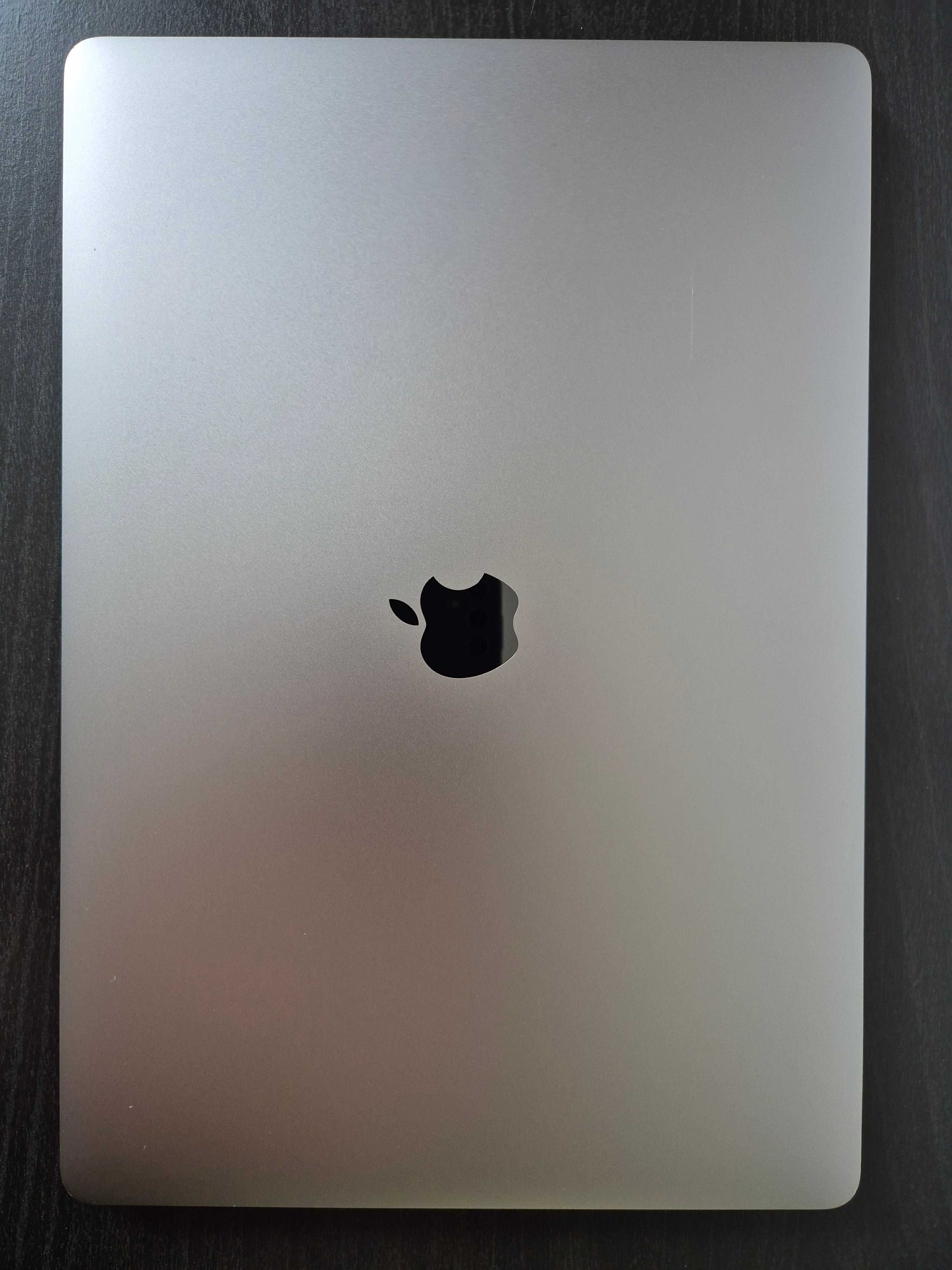 MacBook Pro A1990, Intel Core i7, 512SSD