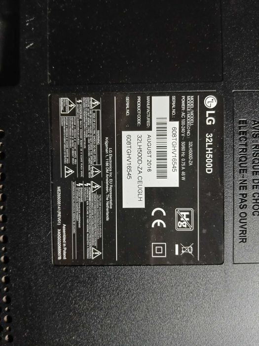 PEÇAS - TV LED 32" - LG 32LH500D - com Ecrã Danificado!! - 2