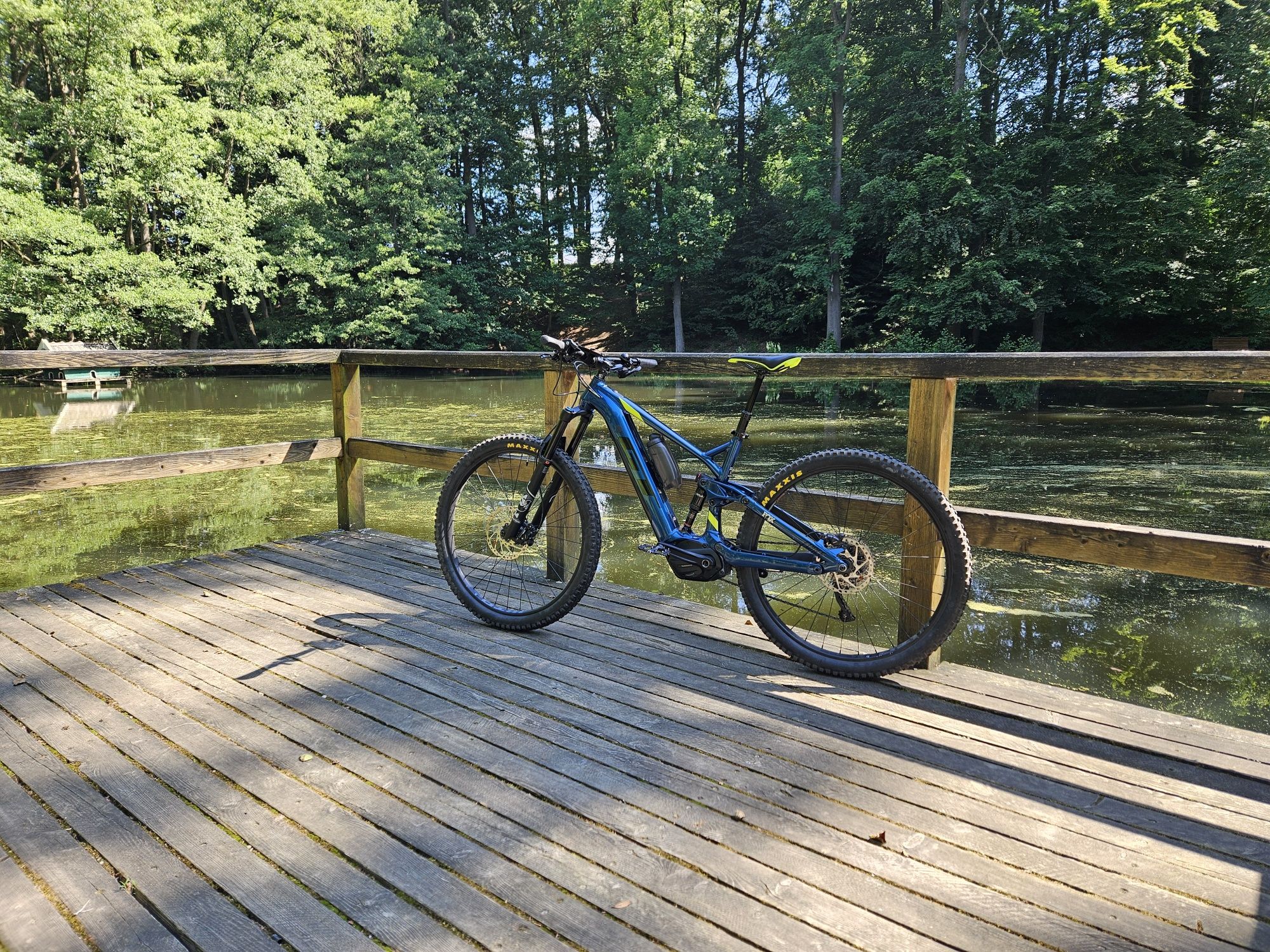 E MTB GT Force E Current 2021 Fox Enduro