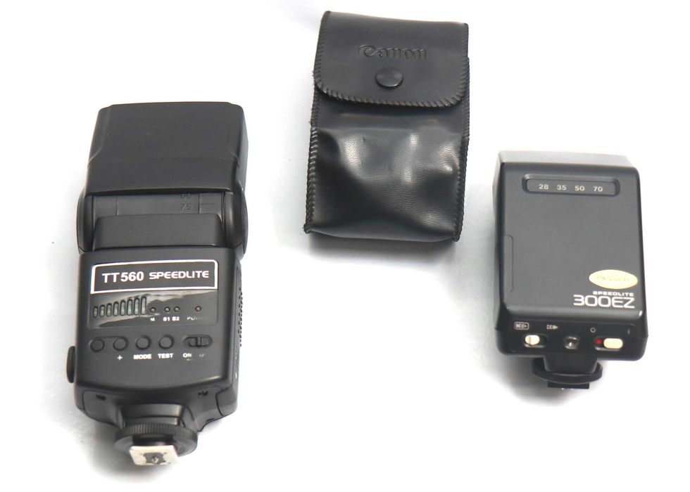 Flashes Neewer TT560 Speedlight e Canon Speedlite 300EZ (Não ligam)
