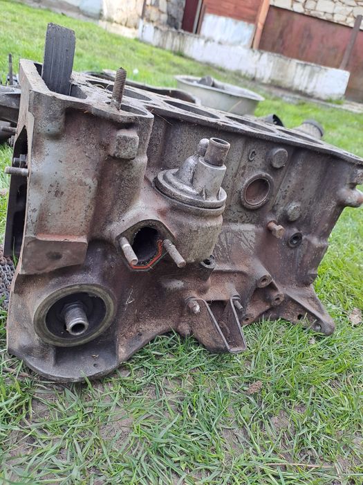 Блок циліндрів 2101