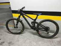 Trek Slash 8 M\L