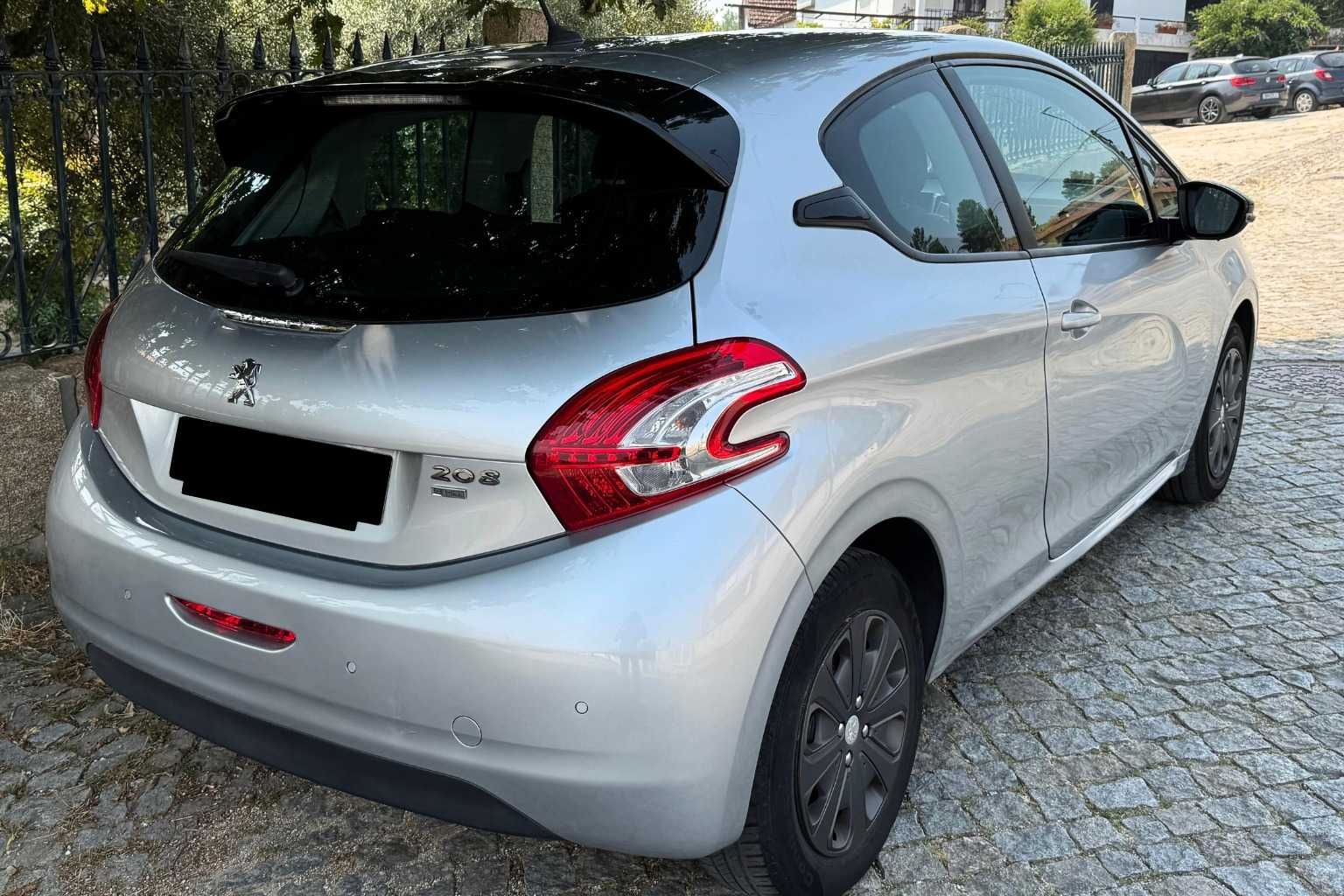 Peugeot 208 1.4 HDI Automático 2013 Gasóleo