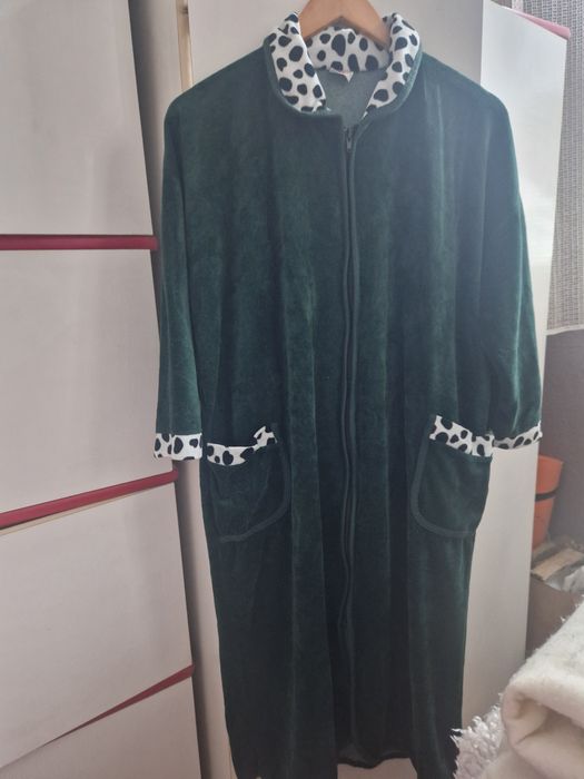 Szlafrok welurowy zielony