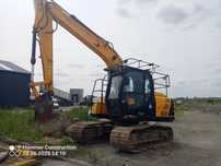 JCB JS130LC PLUS  JCB 130 LC +