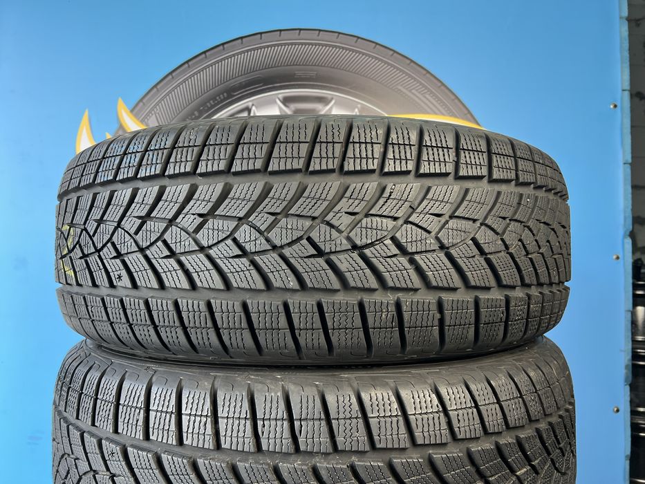 235/55r19 Goodyear UltraGrip perfomance + SUV шини зимові комплект