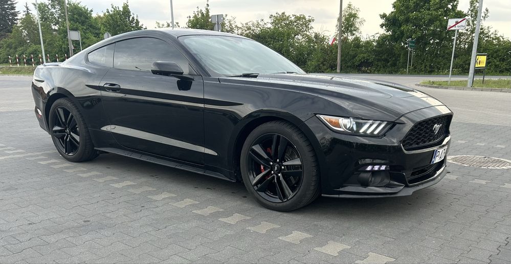 Ford Mustang 2015r. 3,7 V6, automat, suoer stan