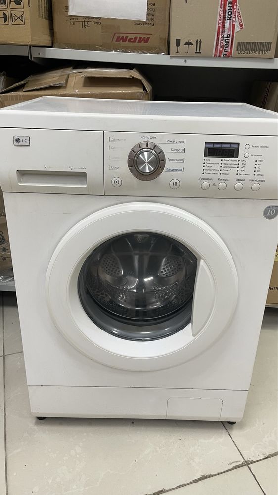 Пральна машинка LG, 5кг, 1000об.