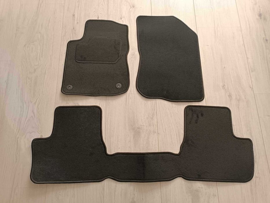 Dywaniki Welurowe PEUGEOT 2008 13- Idealnie Dopasowane STOPERY